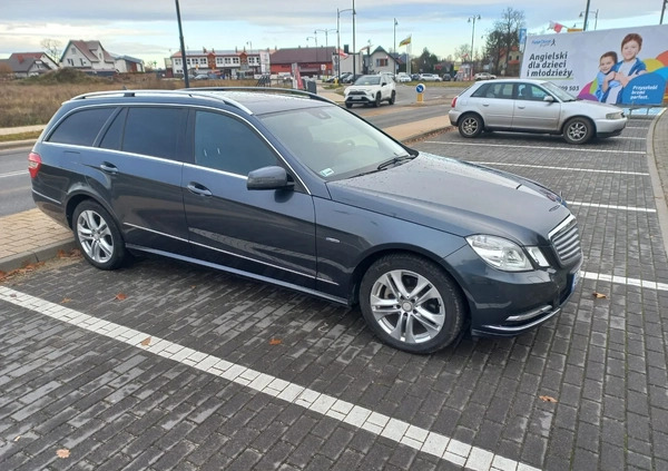 Mercedes-Benz Klasa E cena 47500 przebieg: 214000, rok produkcji 2012 z Miłosław małe 46